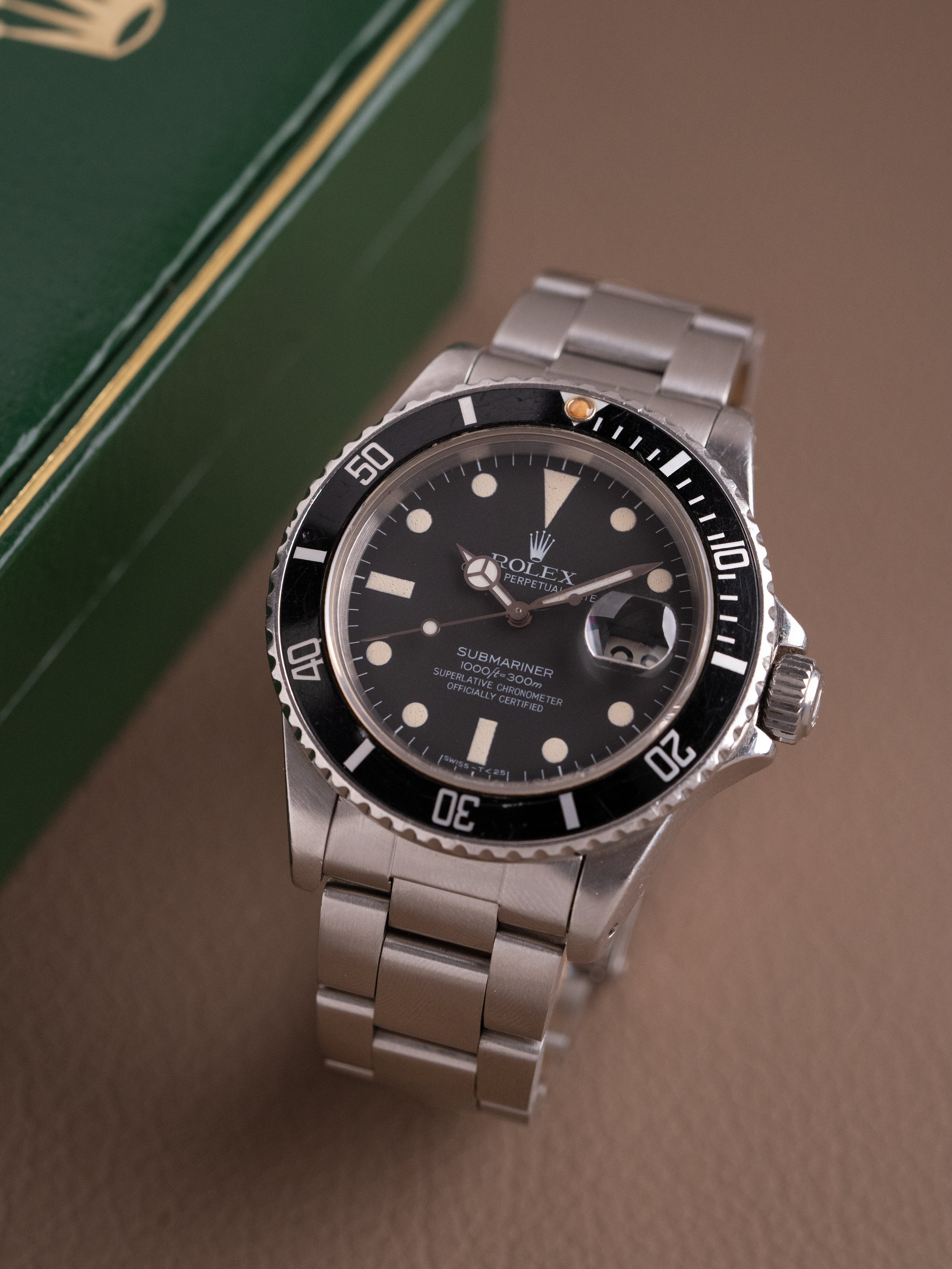Rolex Submariner 16800 Matte dial Pallettoni segunda mano - correa y cierre