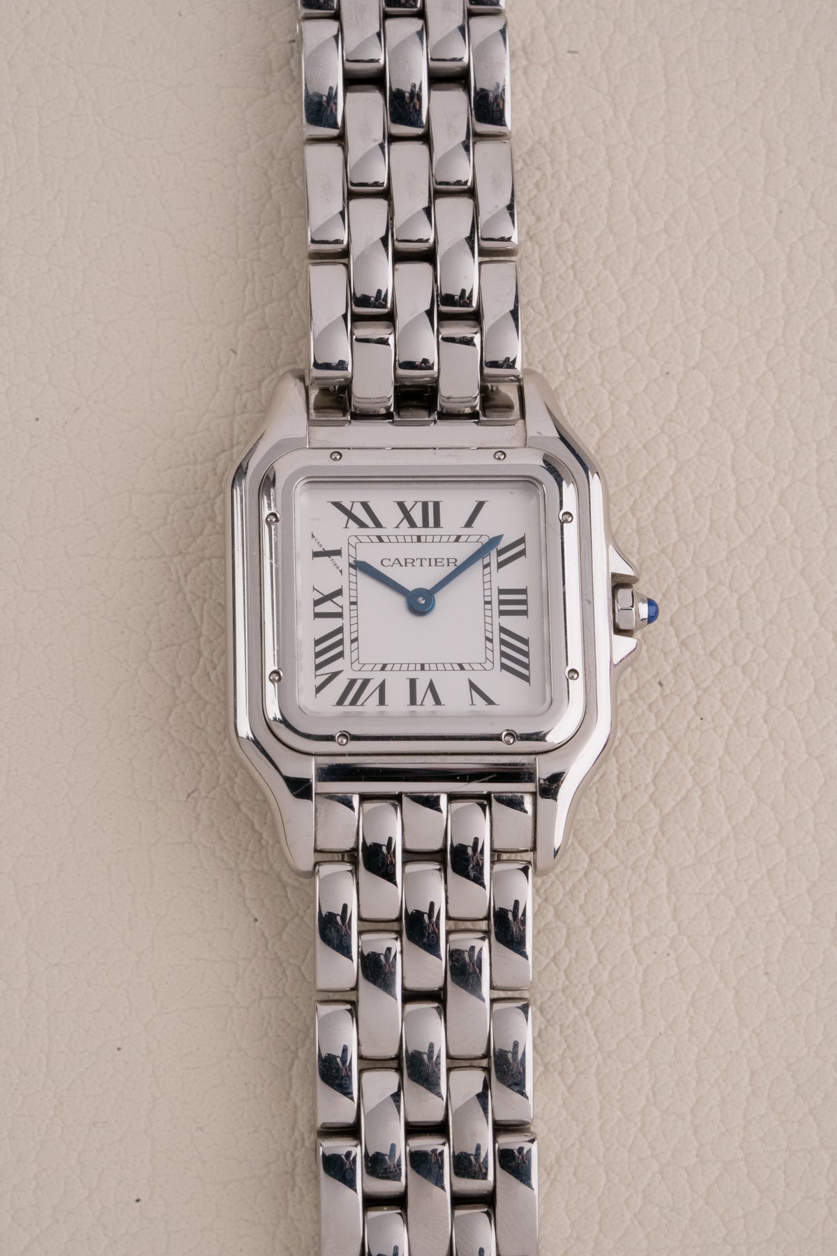 Cartier Panthère Medium en acero, de 2024