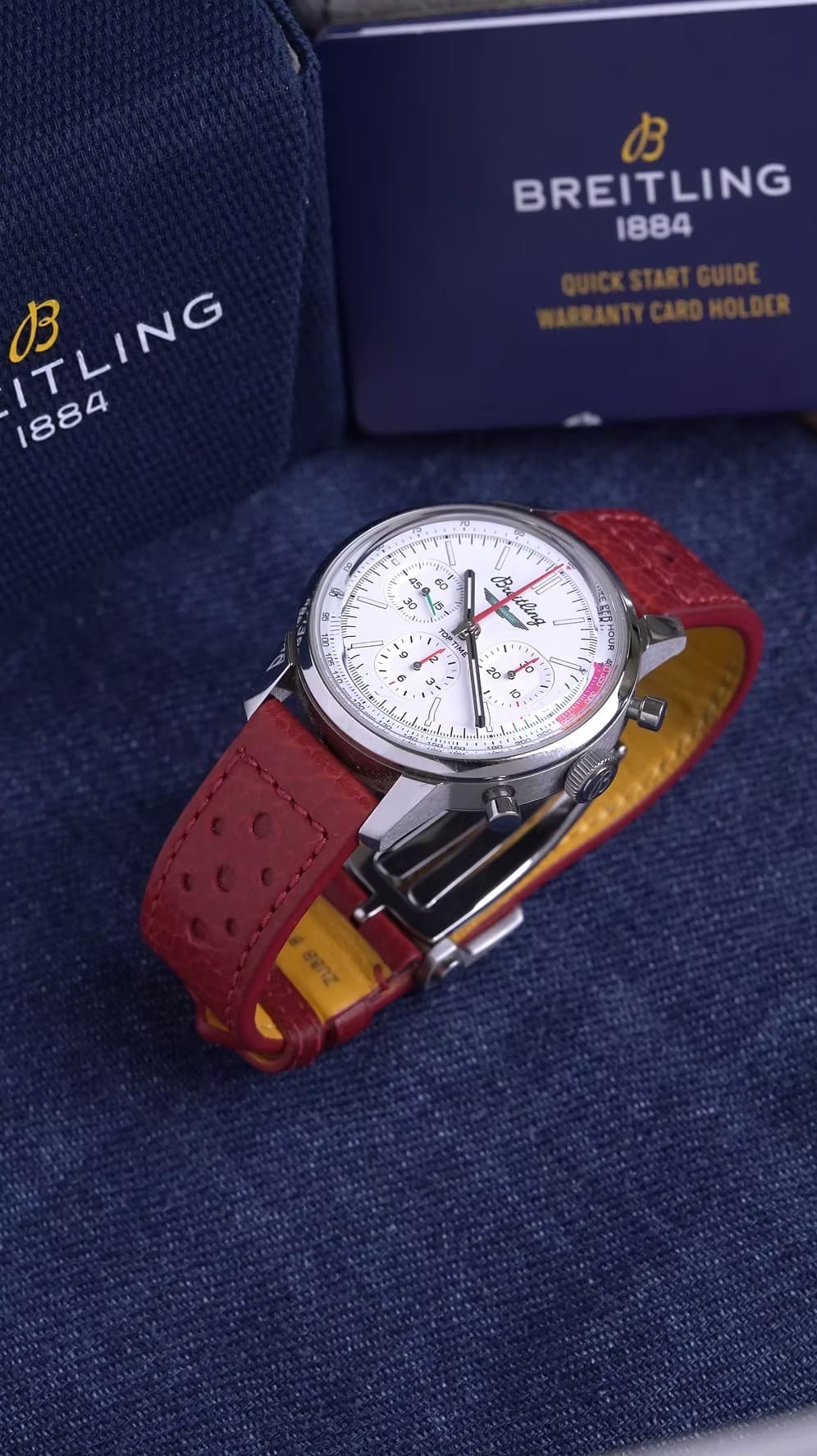 Breitling TOP TIME Thunderbird segunda mano - detalle de la esfera