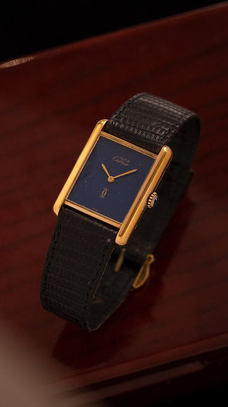 Cartier Tank Must "Lapis lazuli" segunda mano - vista frontal