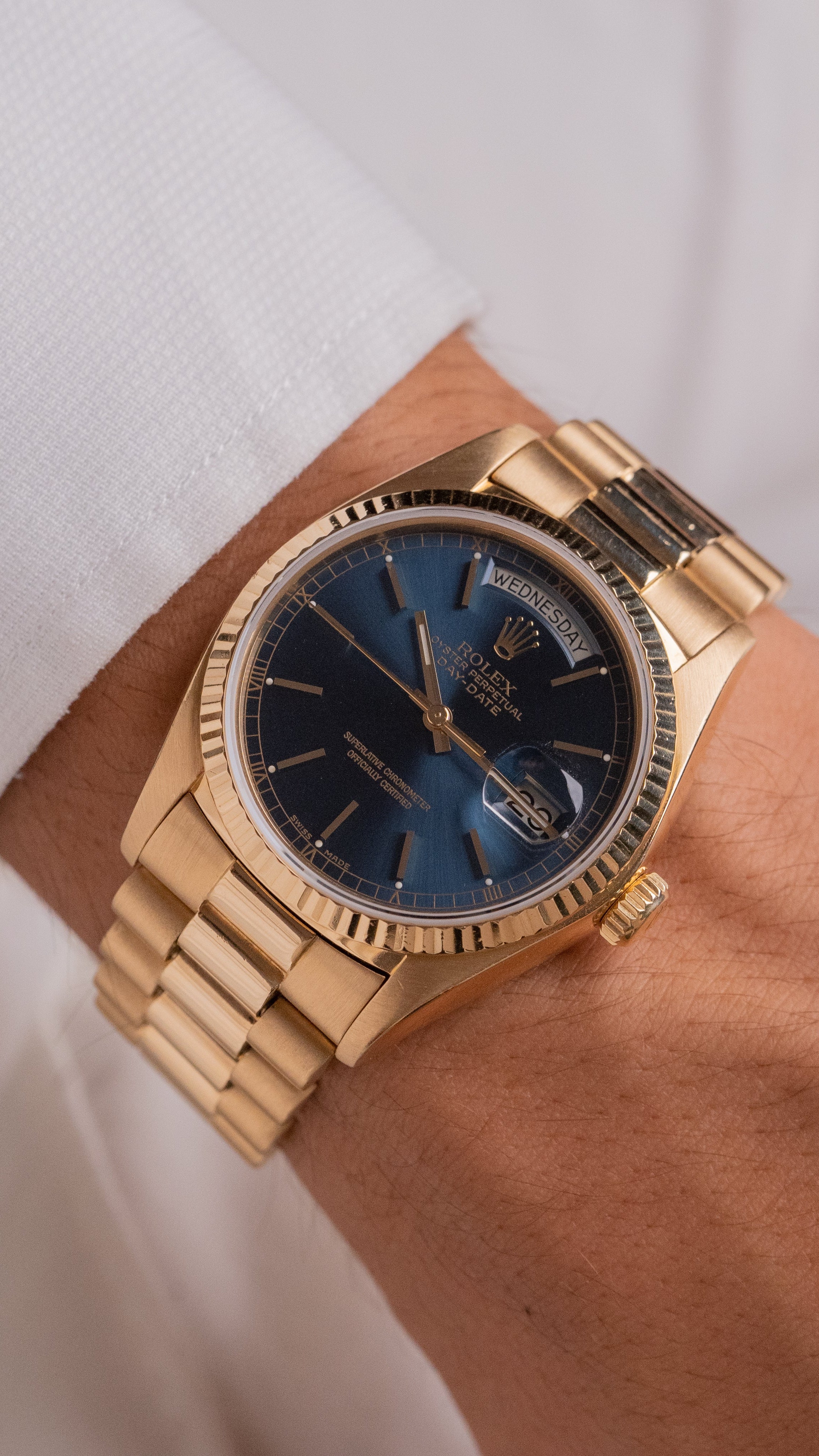 Rolex Daydate 36 Blue Soleil segunda mano - vista frontal