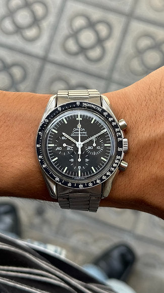 Omega Speedmaster 145.022 calibre 861 segunda mano - vista frontal