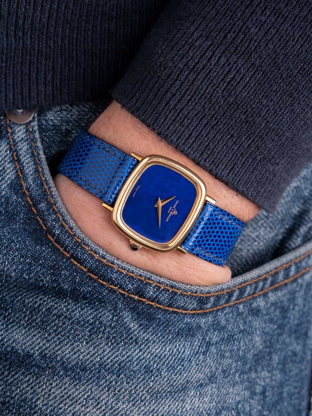 Baume & Mercier «TV Screen» en oro 18k con esfera de lapislázuli, de los años 70