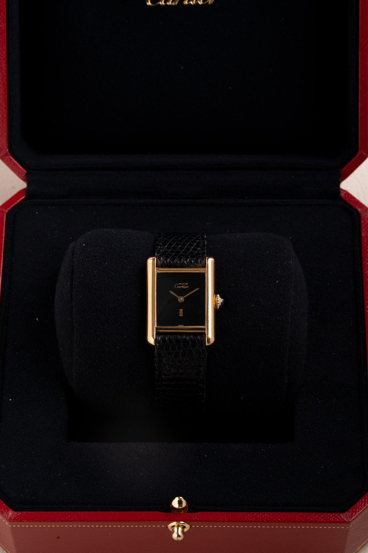 Cartier Tank Must negro pequeño