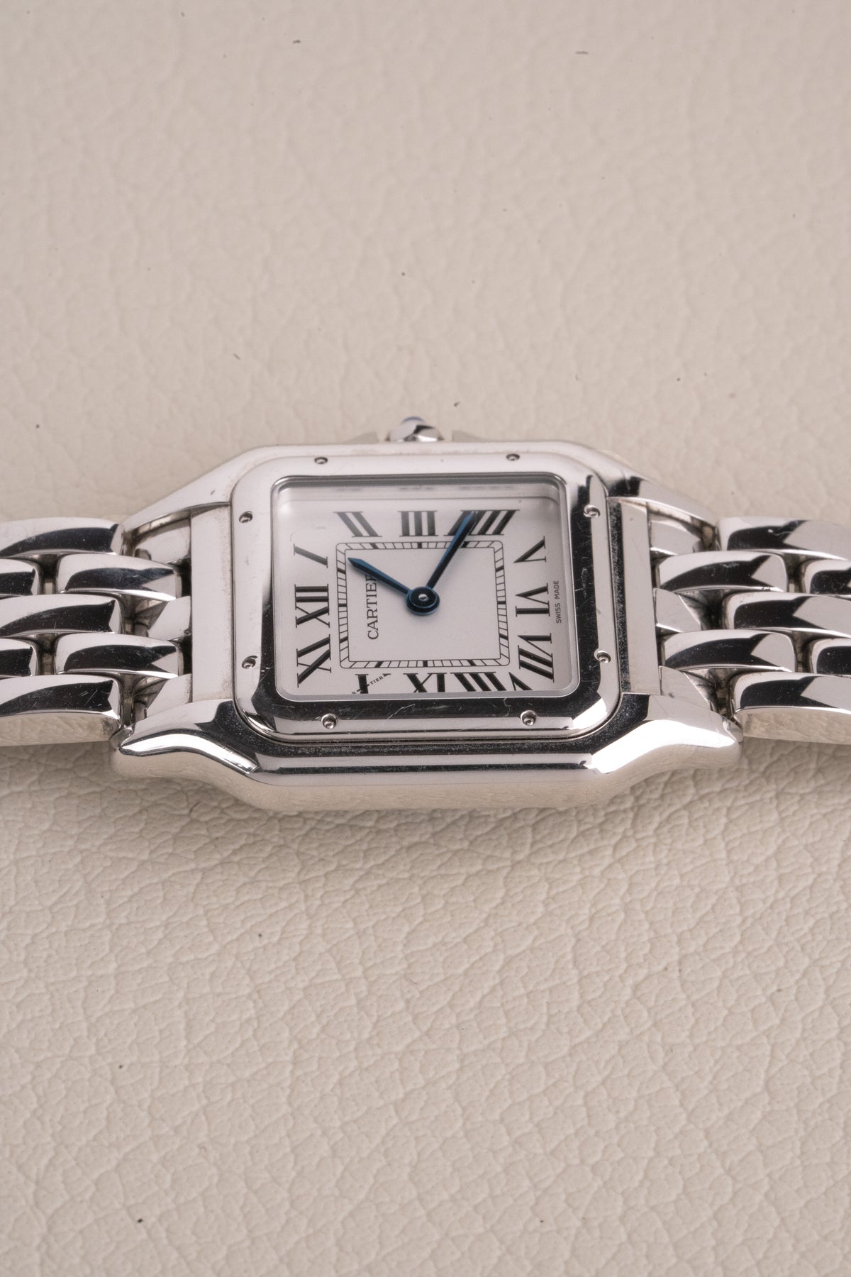 Cartier Panthère Medium en acero, de 2024