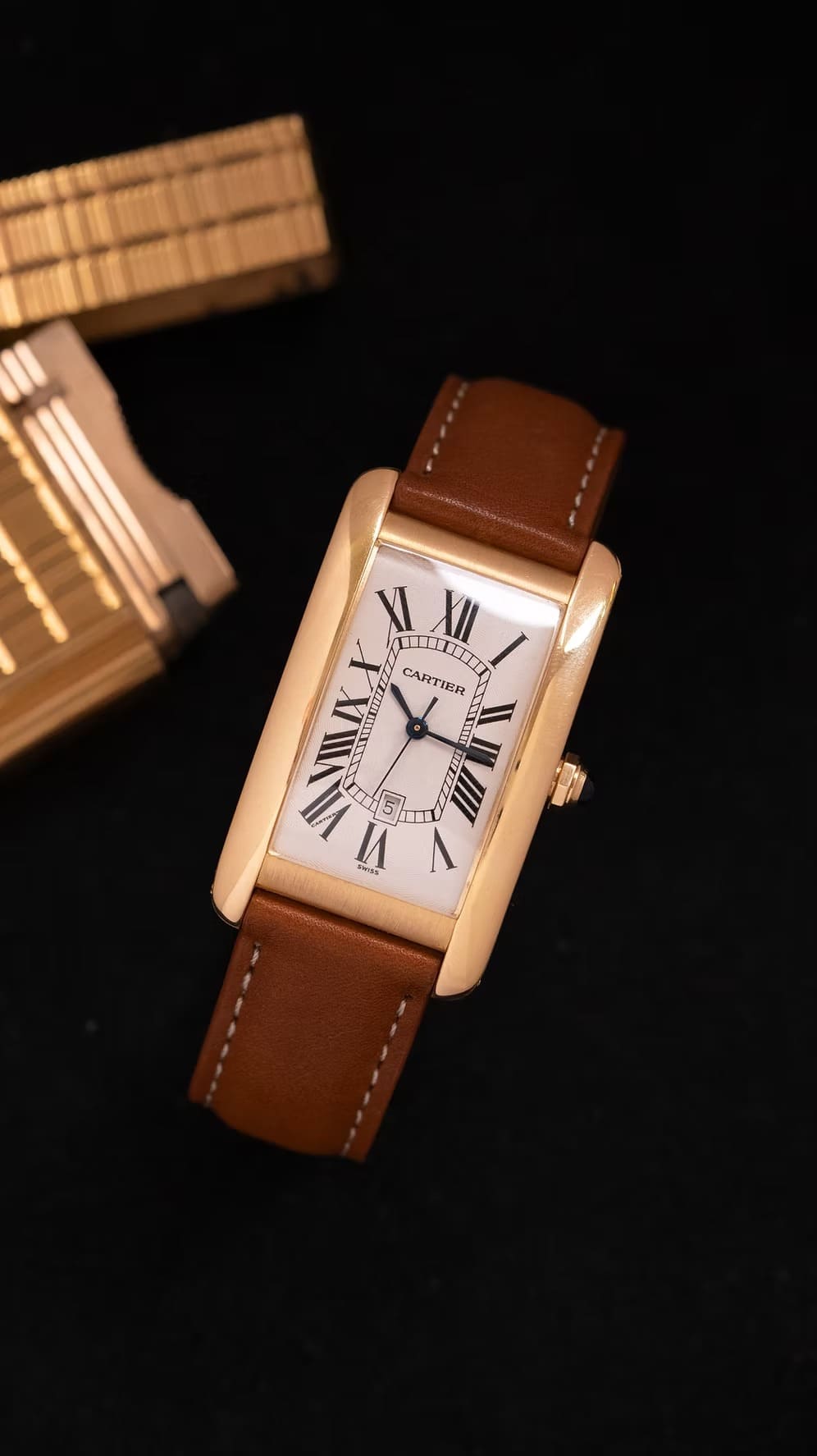 Cartier Tank Américaine Oro 18K segunda mano - vista frontal