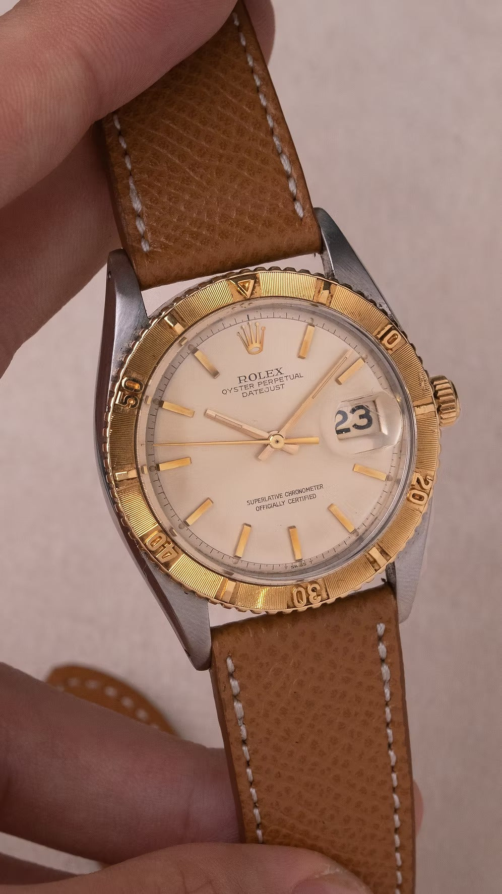 Rolex Datejust 36 Turn-O-Graph segunda mano - vista lateral