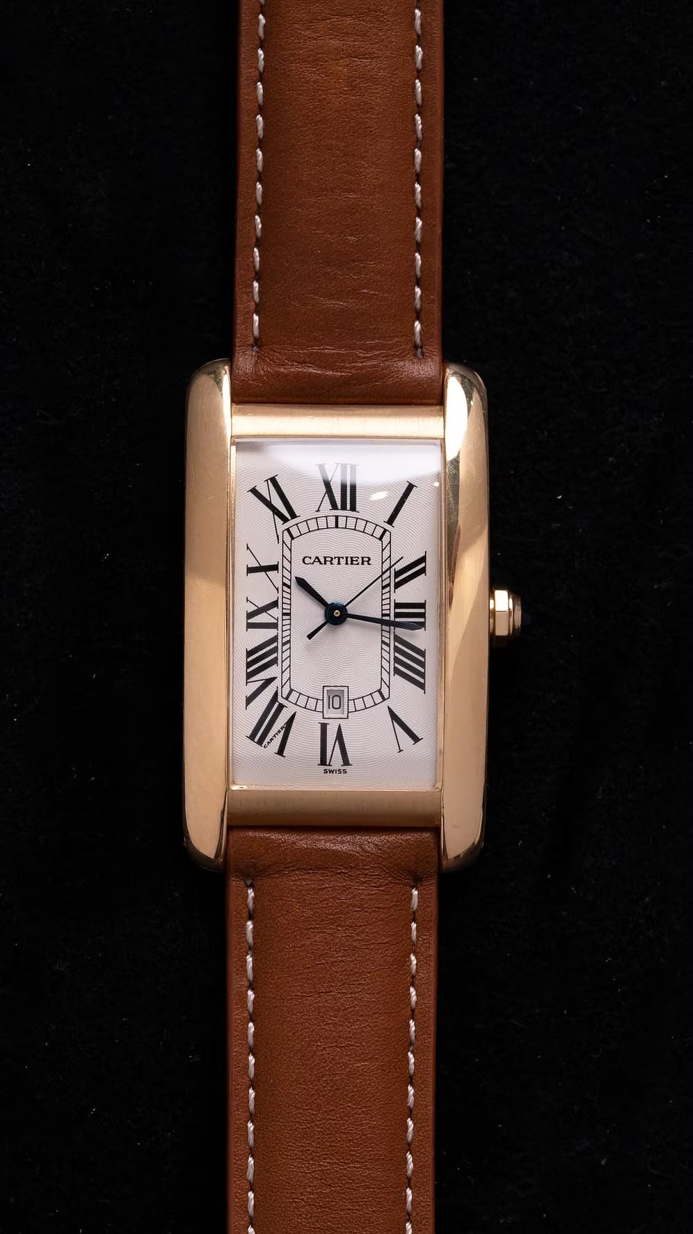 Cartier Tank Américaine Oro 18K segunda mano - detalle del bisel