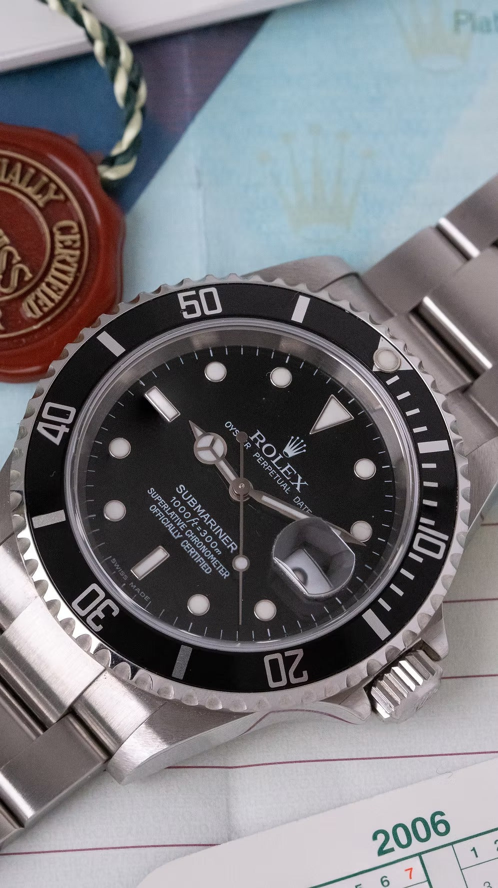 Rolex Submariner Date 40mm segunda mano - vista lateral