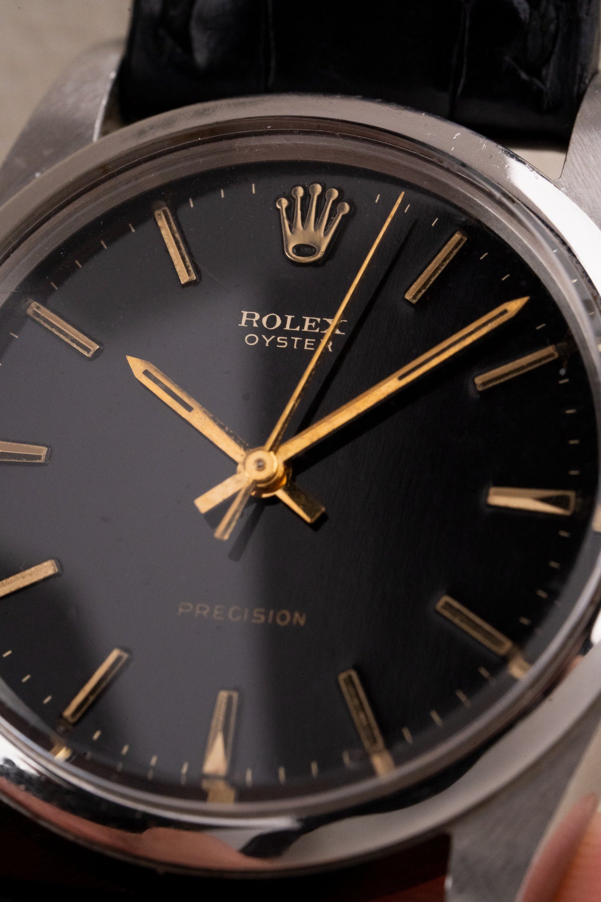 Rolex Oyster Perpetual 34 con gilt dial